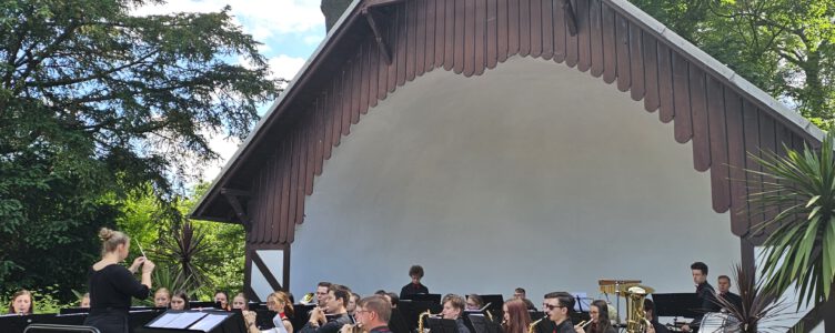 Das Sommerkonzert im Schlosspark Lichtenwalde